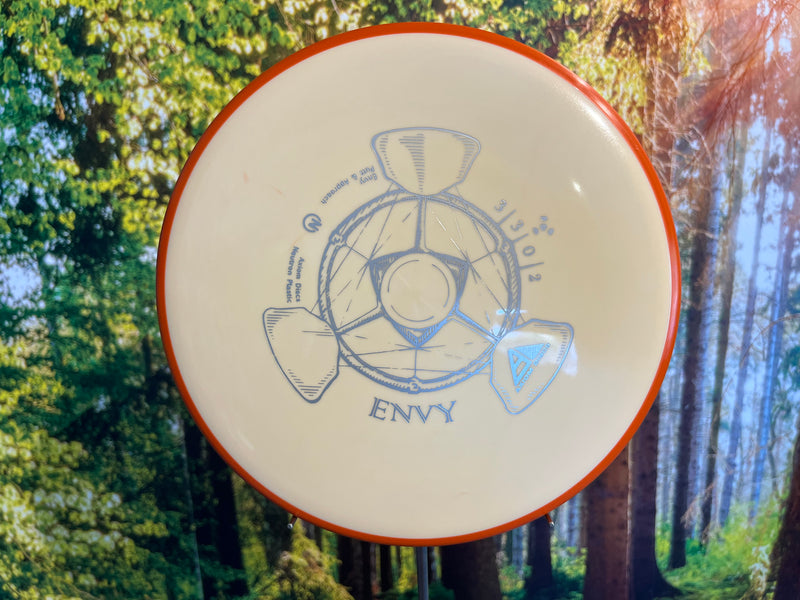 Laden Sie das Bild in Galerie -Viewer, Neutron Envy
