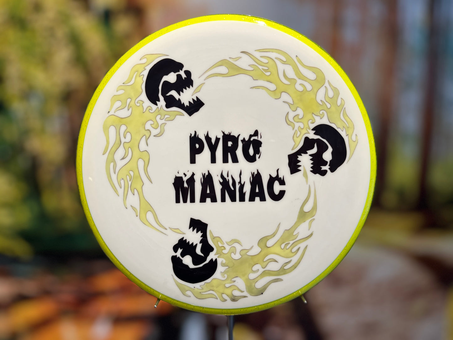 Custom Dye Neutron Prism Pyro "Pyro Maniac"