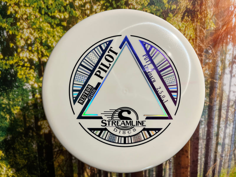 Laden Sie das Bild in Galerie -Viewer, Pilotneutron
