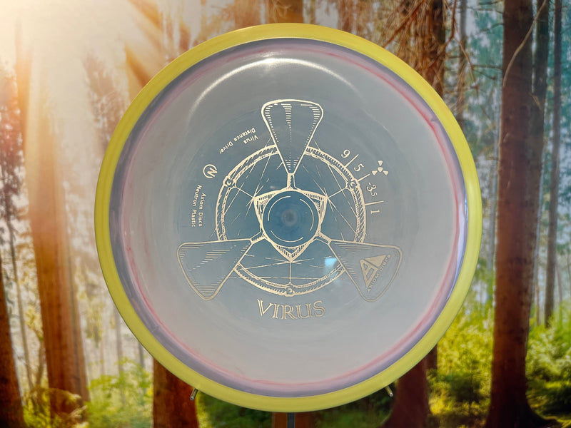 Load image into Gallery viewer, Neutron Virus&lt;br&gt; 9 | 5 | -3.5 | 1
